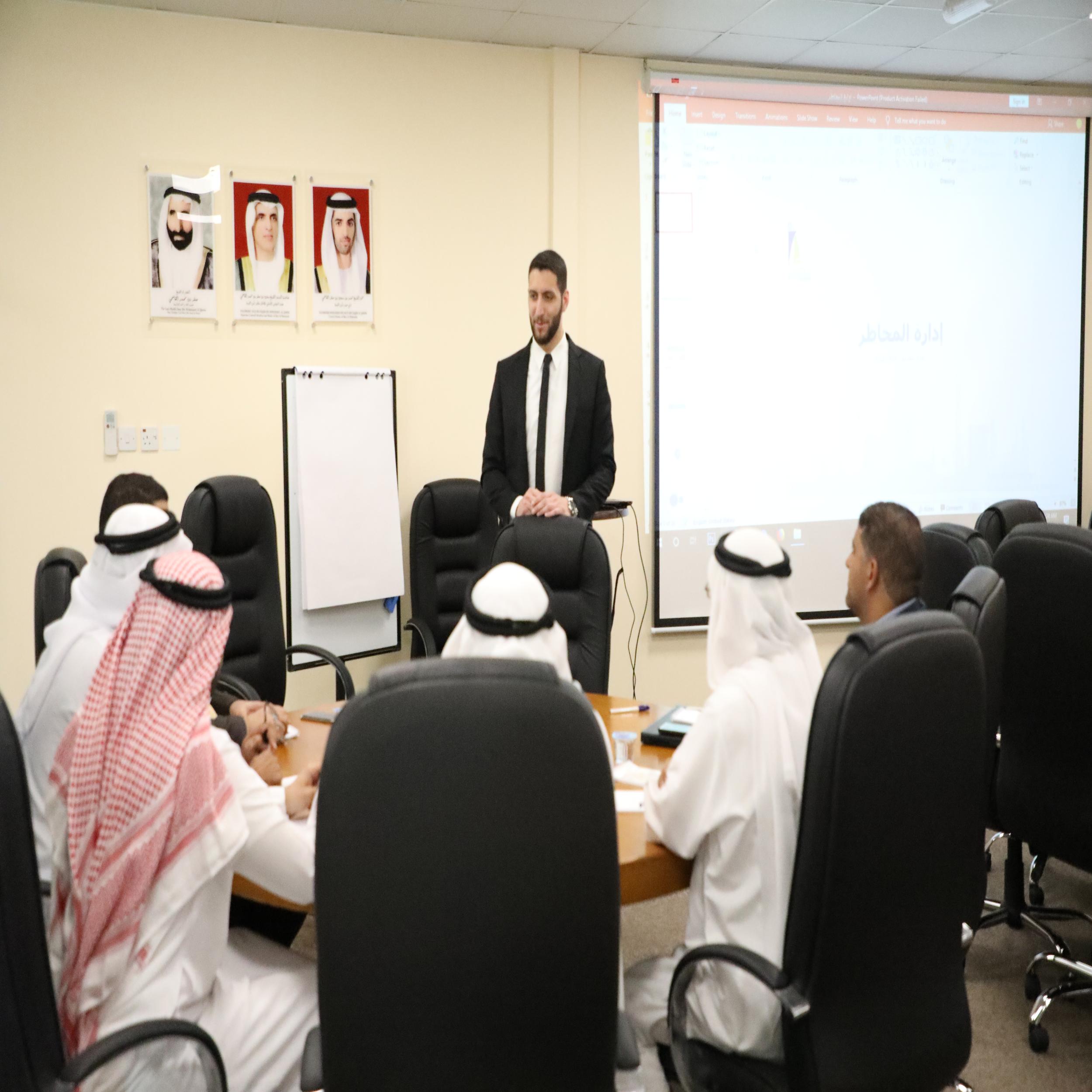 ورشة عمل حول “إدارة المخاطر” بمحاكم رأس الخيمة