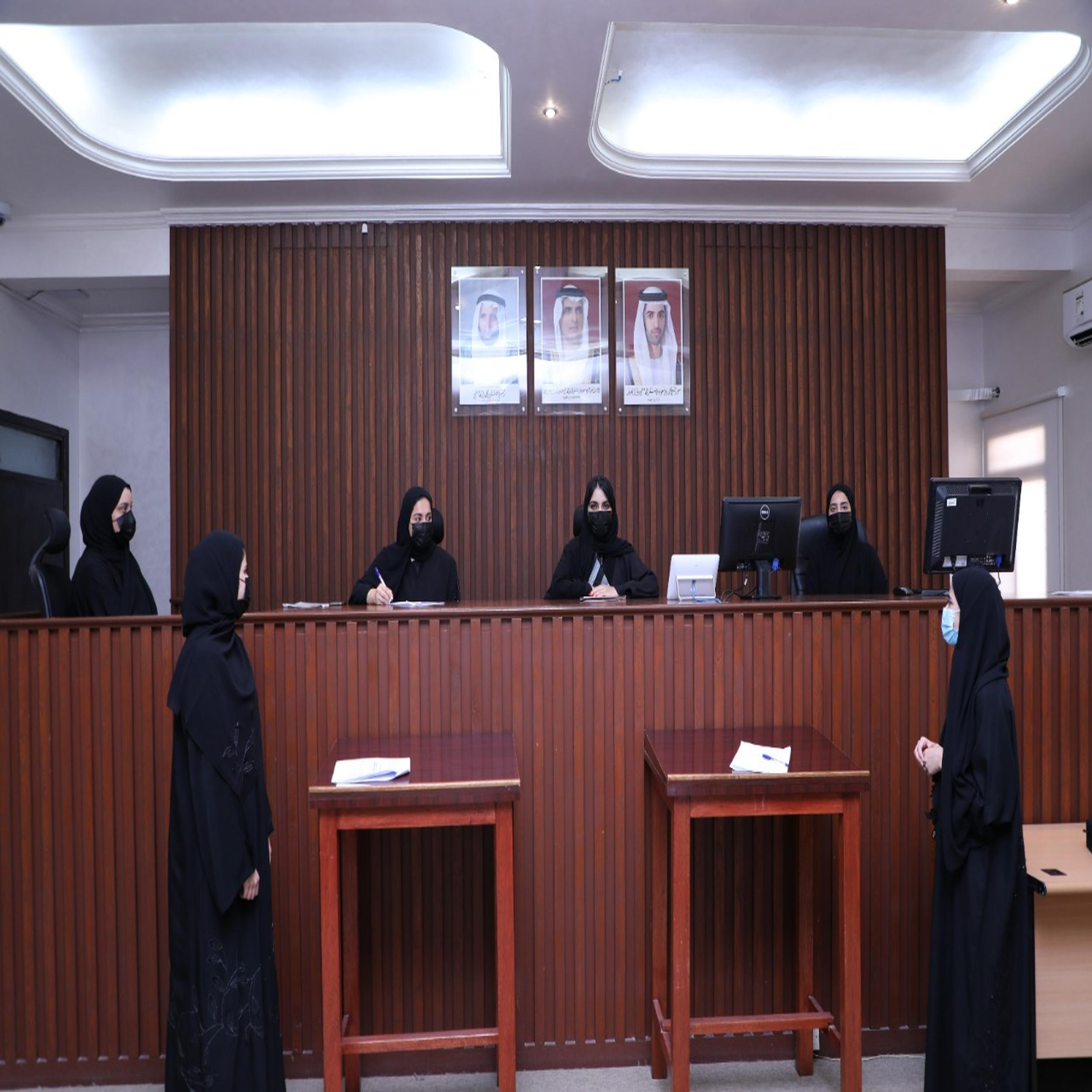دائرة محاكم رأس الخيمة تحتفل بيوم المسن العالمي