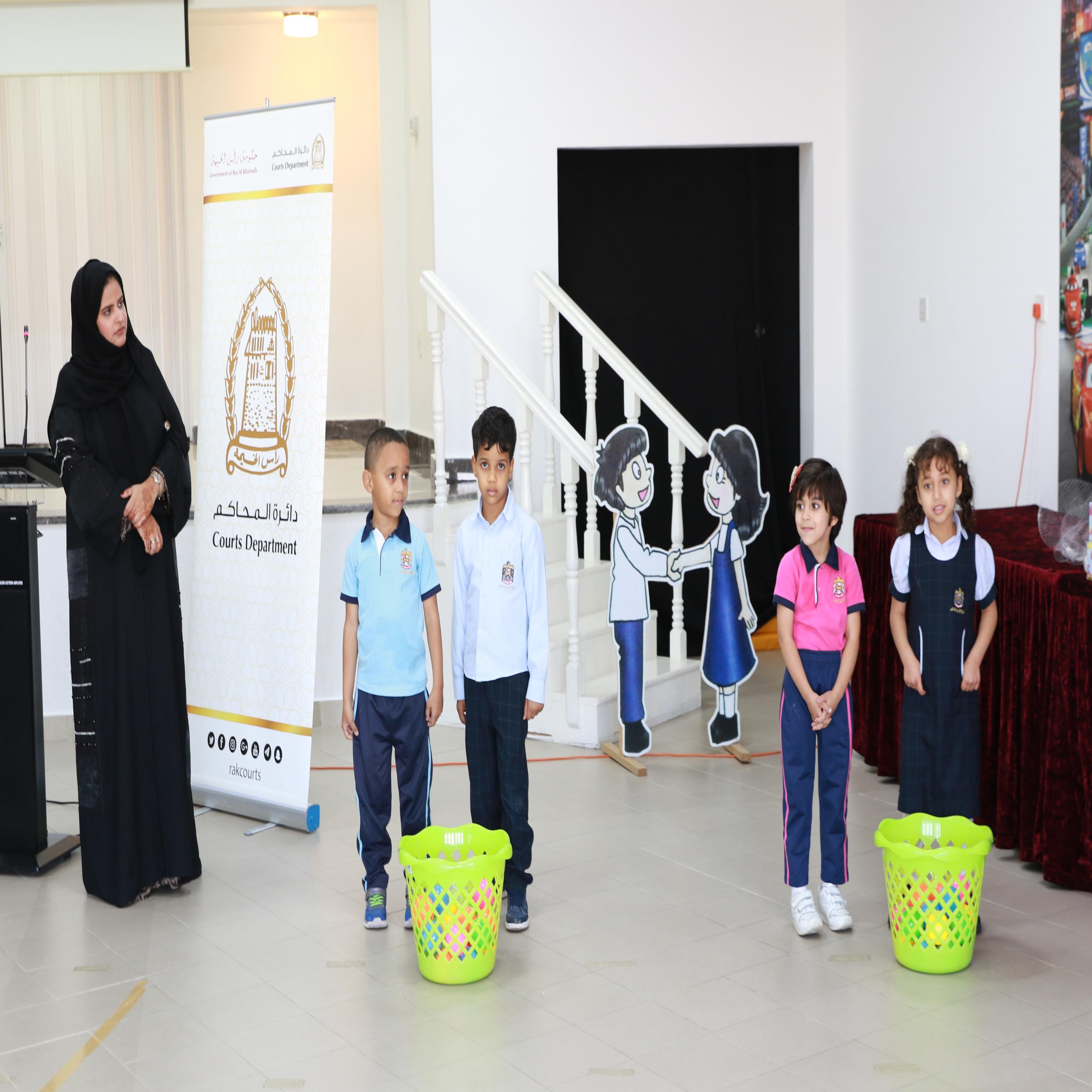 فعاليات ترفيهية في محاكم رأس الخيمة لإسعاد الأطفال بيوم الطفل الإماراتي