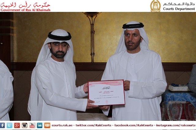 Album Name: تكرم القضاة والشركاء والموظفين الفائزين بجائزة التميز