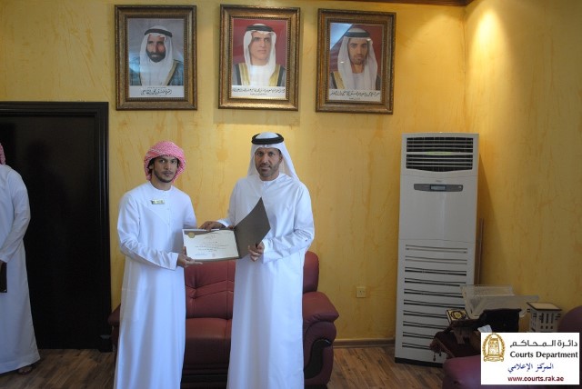 اسم الألبوم: تكريم موظفي شعبة الترجمة