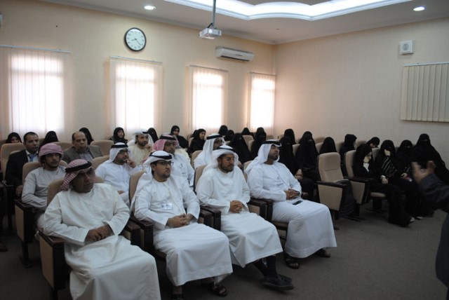 اسم الألبوم: دورة تدريبية عن الإبداع والابتكار بمحاكم رأس الخيمة