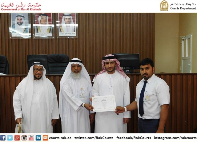 Album Name: إدارة الخدمات المجتمعية تكرم موظفيها المتميزين