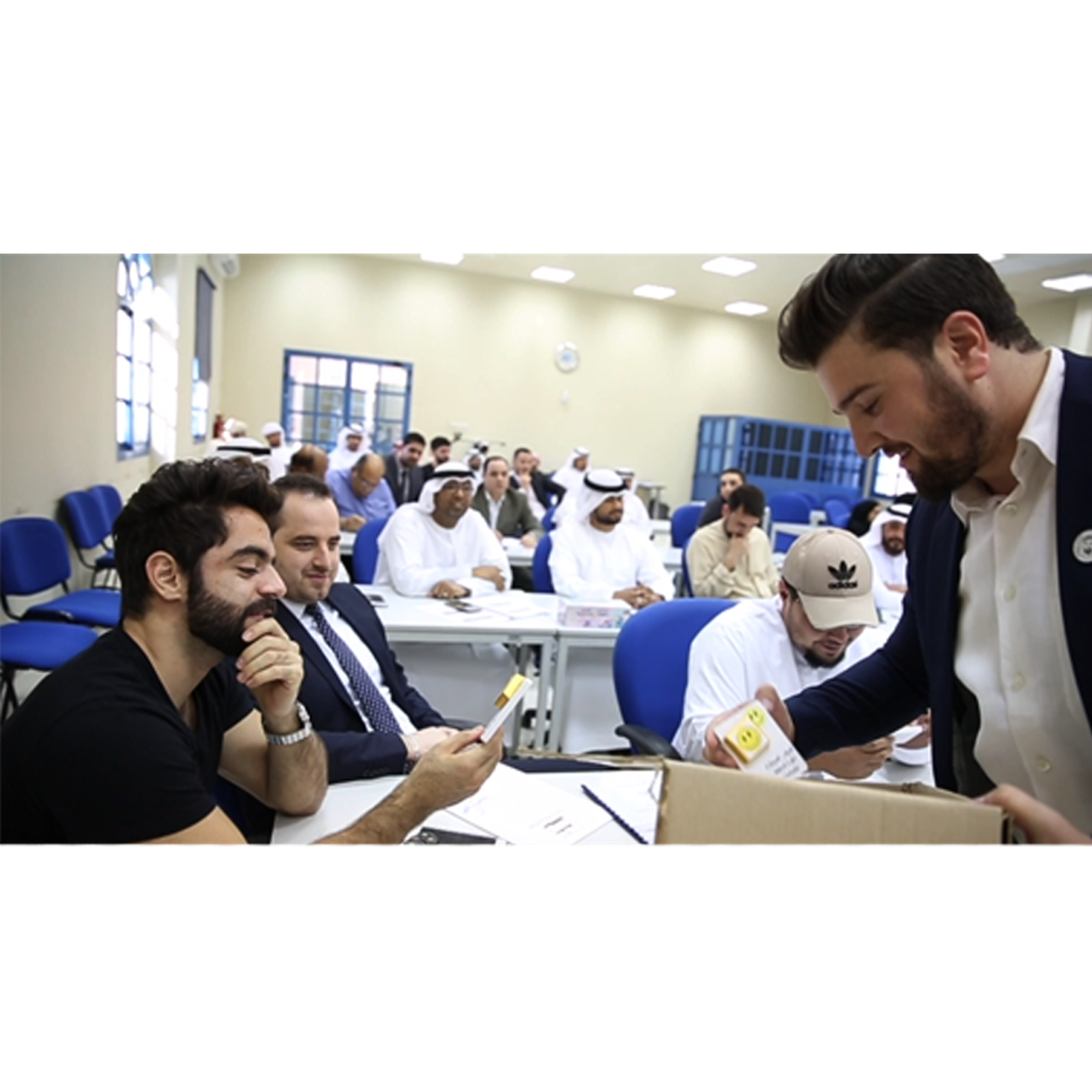 موظفي دائرة المحاكم ينهون 15 ساعة تدريبية خلال البرنامج التدريبي ” استراتيجات التميز في اسعاد المتعاملين “
