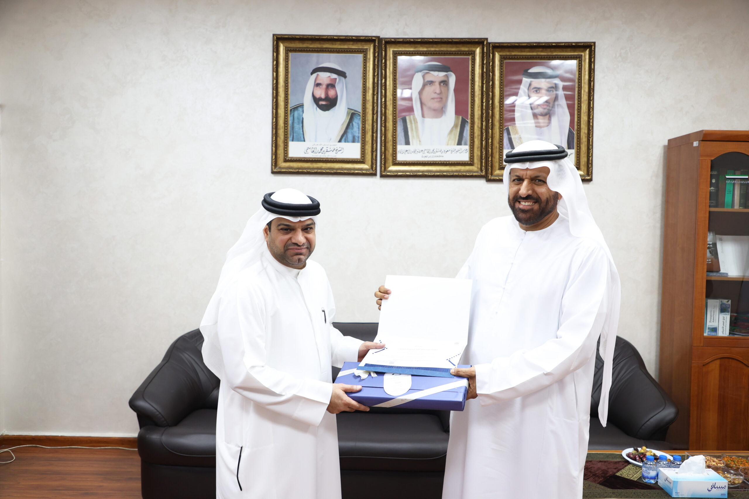 Read more about the article محاكم رأس الخيمة تهنئ منسوبيها بتخرج أبنائهم من الثانوية العامة